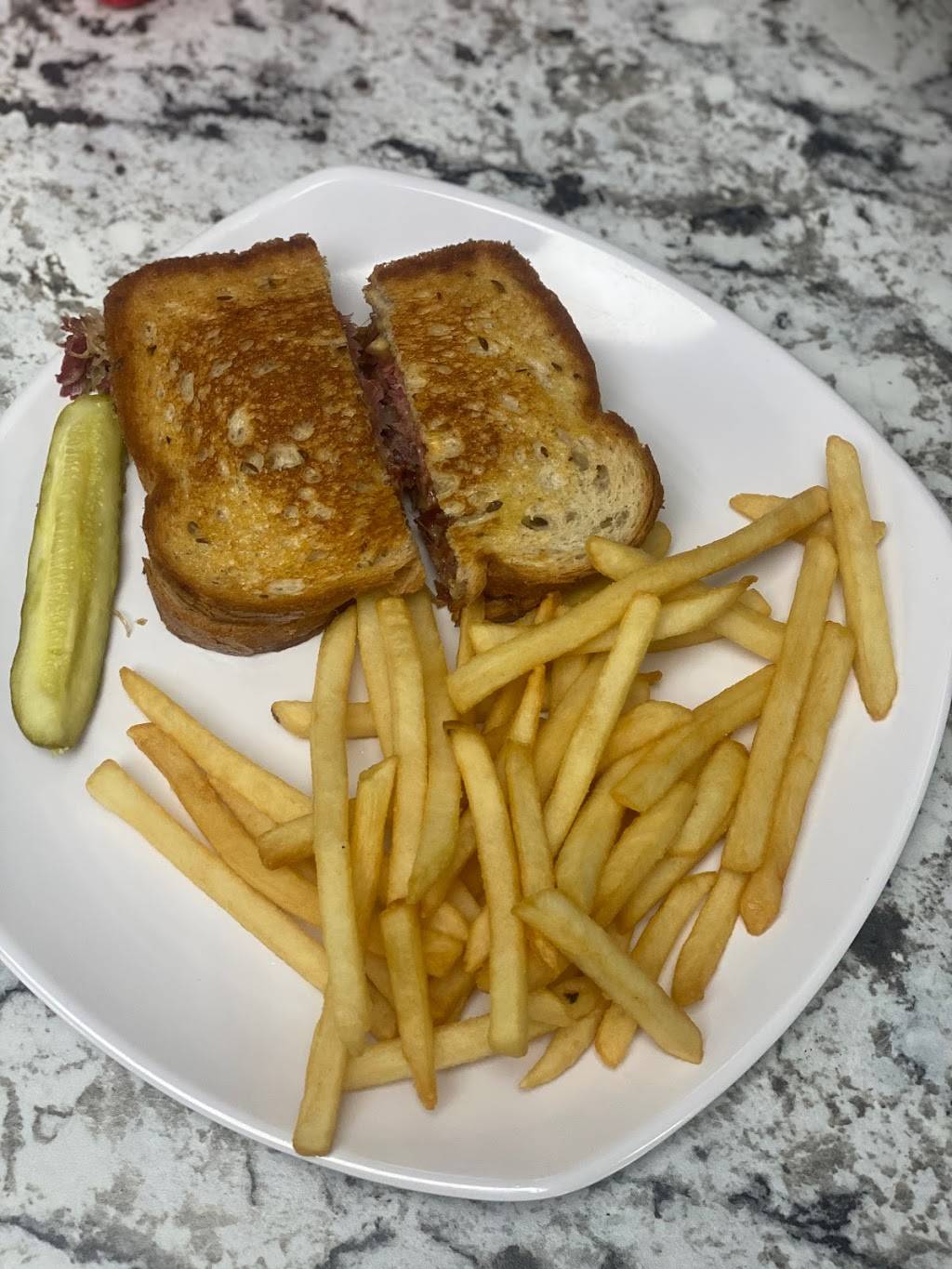 Sunrise grill & pizza restaurant | restaurant | 1280 Ocean Shore Blvd, Ormond Beach, FL 32176, USA | 3862389889 OR +1 386-238-9889