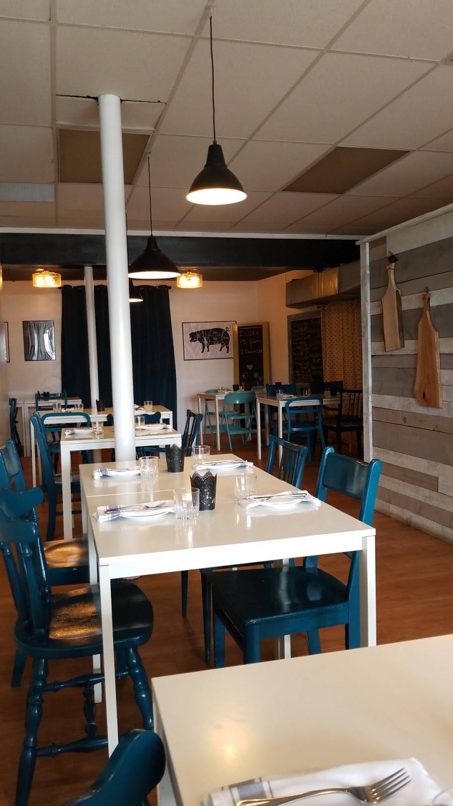 Swine and Vine | restaurant | 295 Lancaster St W, Kitchener, ON N2H 6H6, Canada | 2264764418 OR +1 226-476-4418