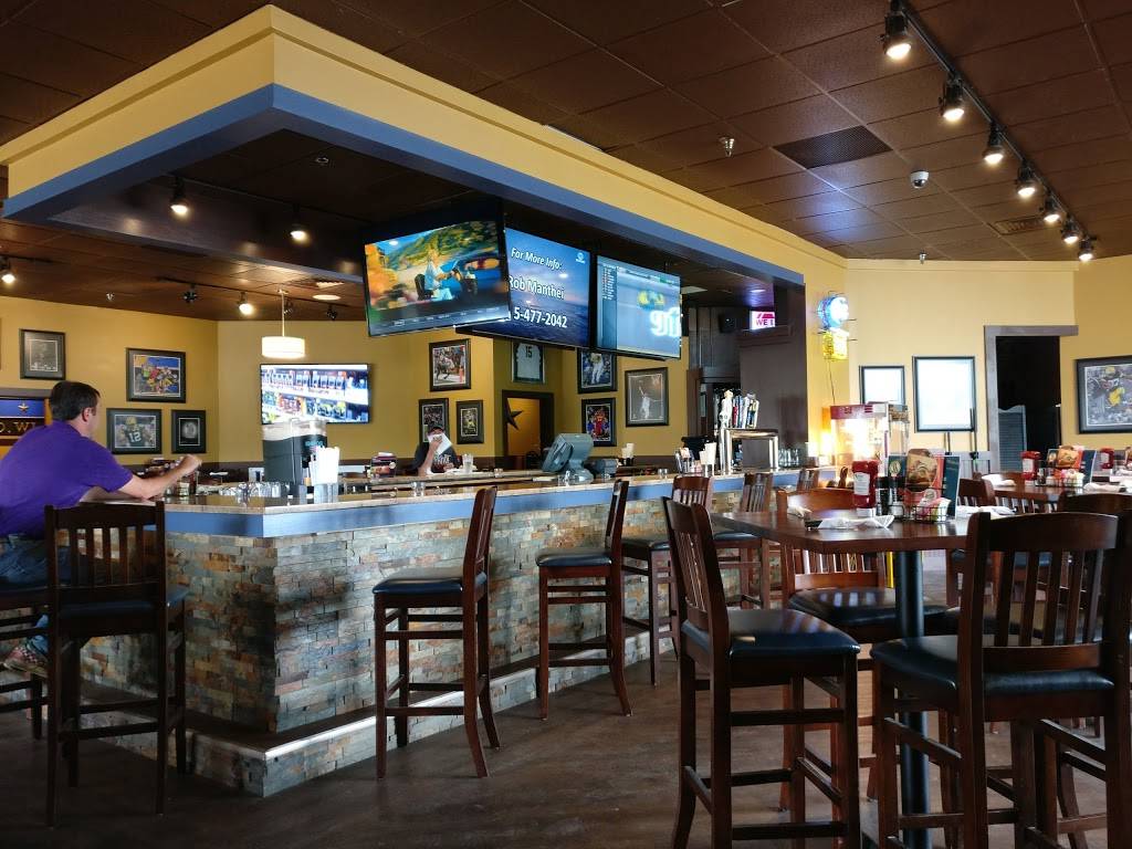 Ground Round Grill & Bar | restaurant | 1005 S Moorland Rd, Brookfield, WI 53005, USA | 2627849770 OR +1 262-784-9770