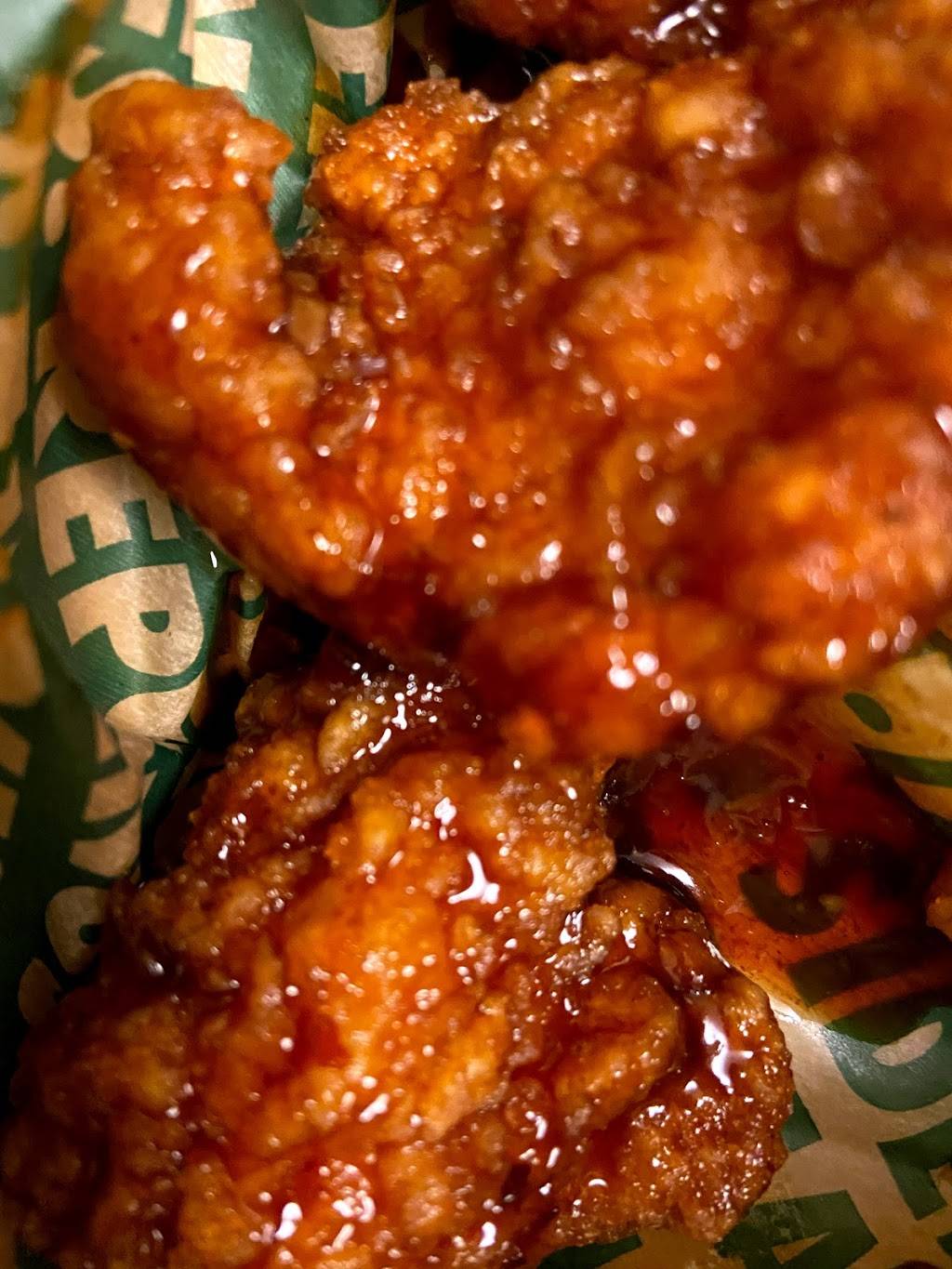 Wingstop | restaurant | 4909 S 135th St, Omaha, NE 68137, USA | 4028109462 OR +1 402-810-9462