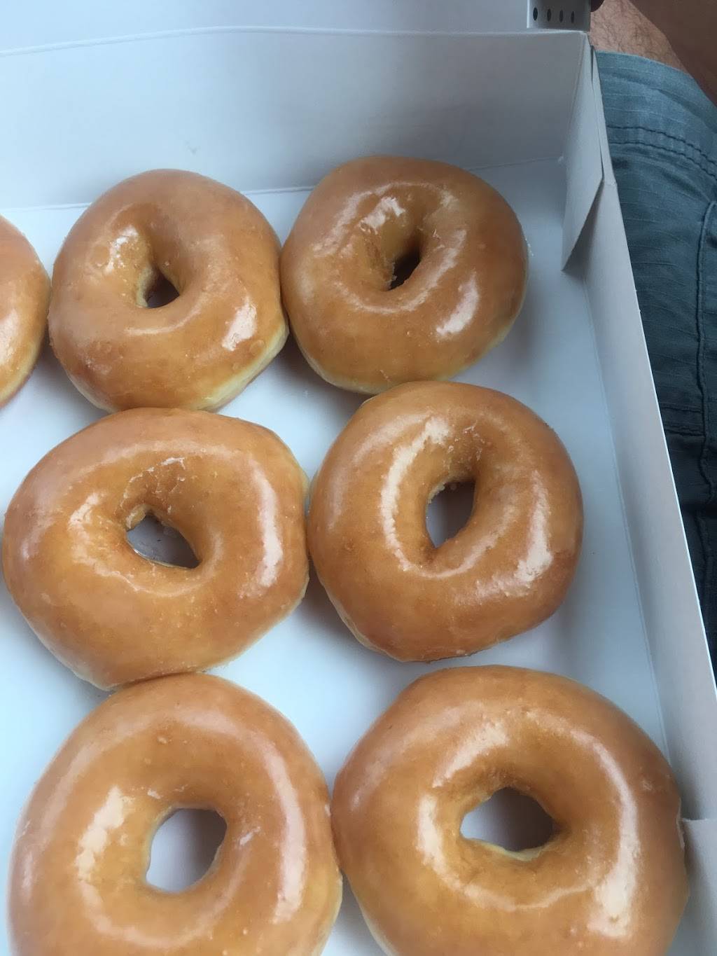 Krispy Kreme | bakery | 12648 Jefferson Ave, Newport News, VA 23602, USA | 7578750260 OR +1 757-875-0260