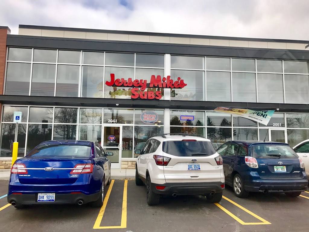 Jersey Mikes Subs | restaurant | 2041 N Squirrel Rd Unit 3, Auburn Hills, MI 48326, USA | 2486224444 OR +1 248-622-4444