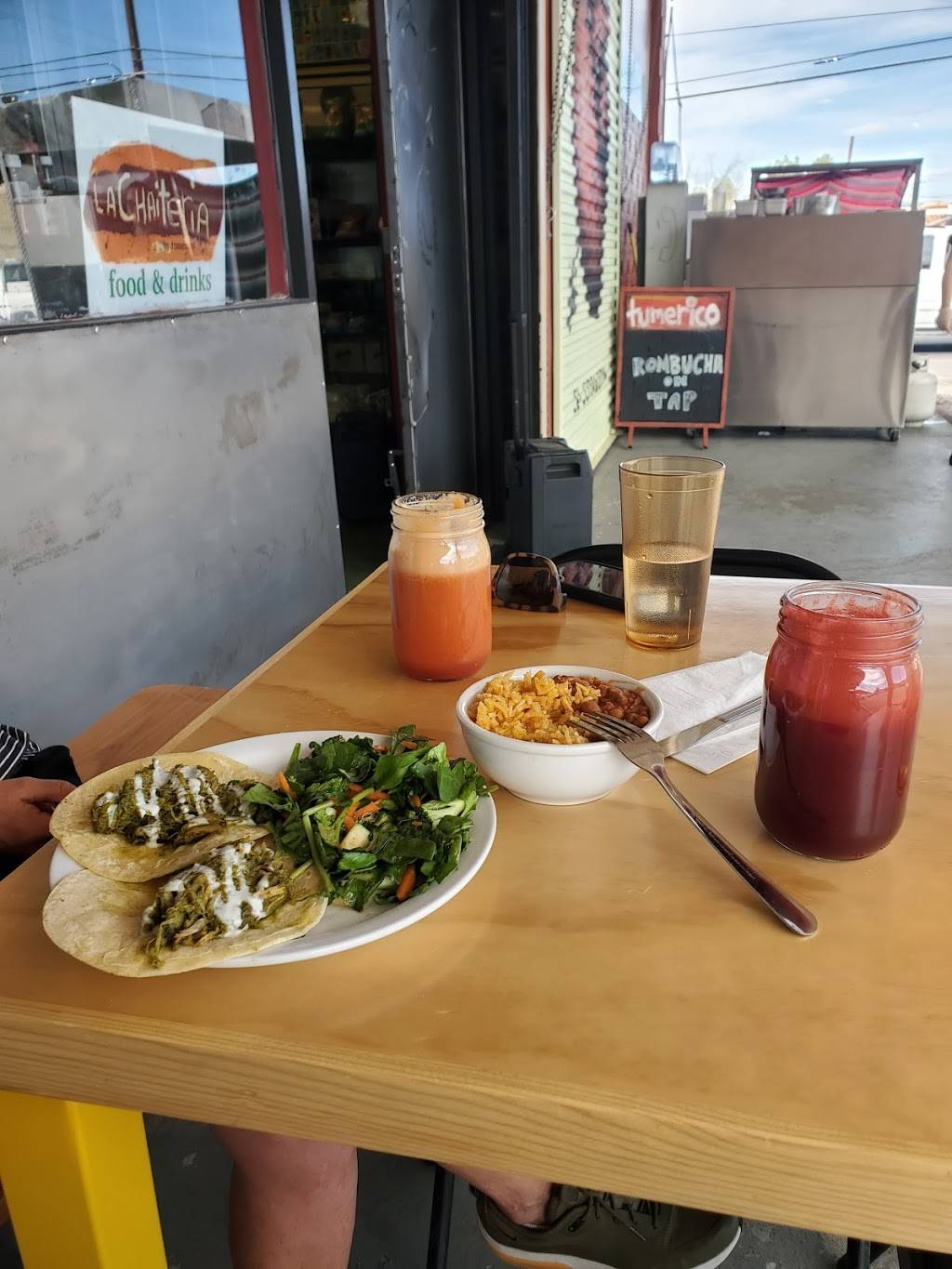 La Chaiteria | restaurant | 1002 W Congress St, Tucson, AZ 85745, USA | 5204007127 OR +1 520-400-7127