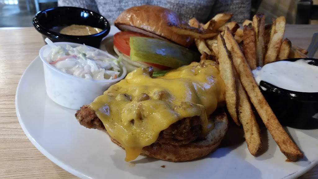 Warehouse Eatery | night club | 833 Deerfield Rd, Deerfield, IL 60015, USA | 8473170180 OR +1 847-317-0180