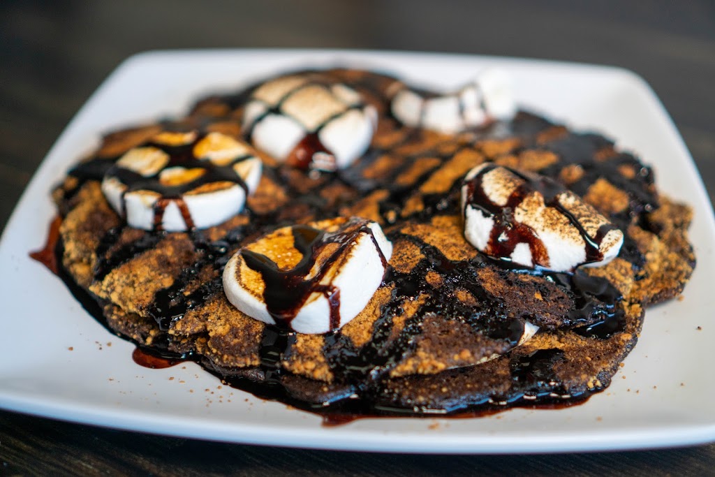 Benaddiction North | restaurant | 10063 N Maple Ave, Fresno, CA 93730, USA | 5595156054 OR +1 559-515-6054