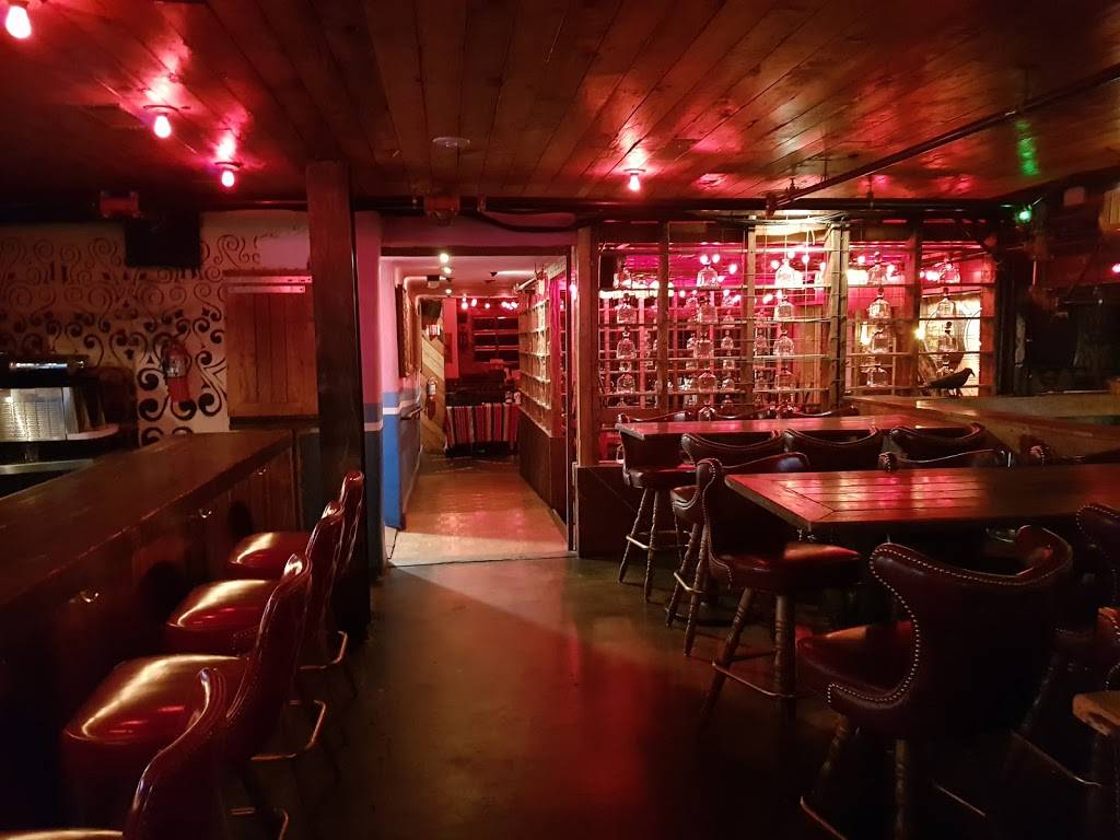 Pink Taco Sunset | restaurant | 8225 Sunset Blvd, Los Angeles, CA 90046, USA | 3233807474 OR +1 323-380-7474