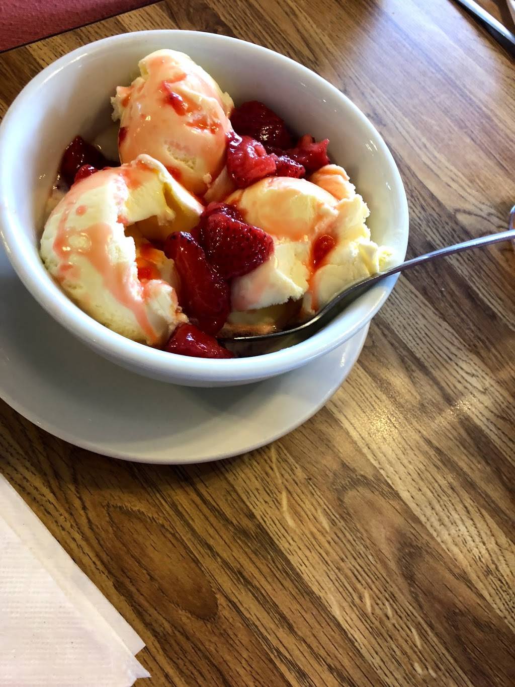 Vancostas Restaurant | restaurant | 14745 Warwick Blvd, Newport News, VA 23608, USA | 7578741060 OR +1 757-874-1060