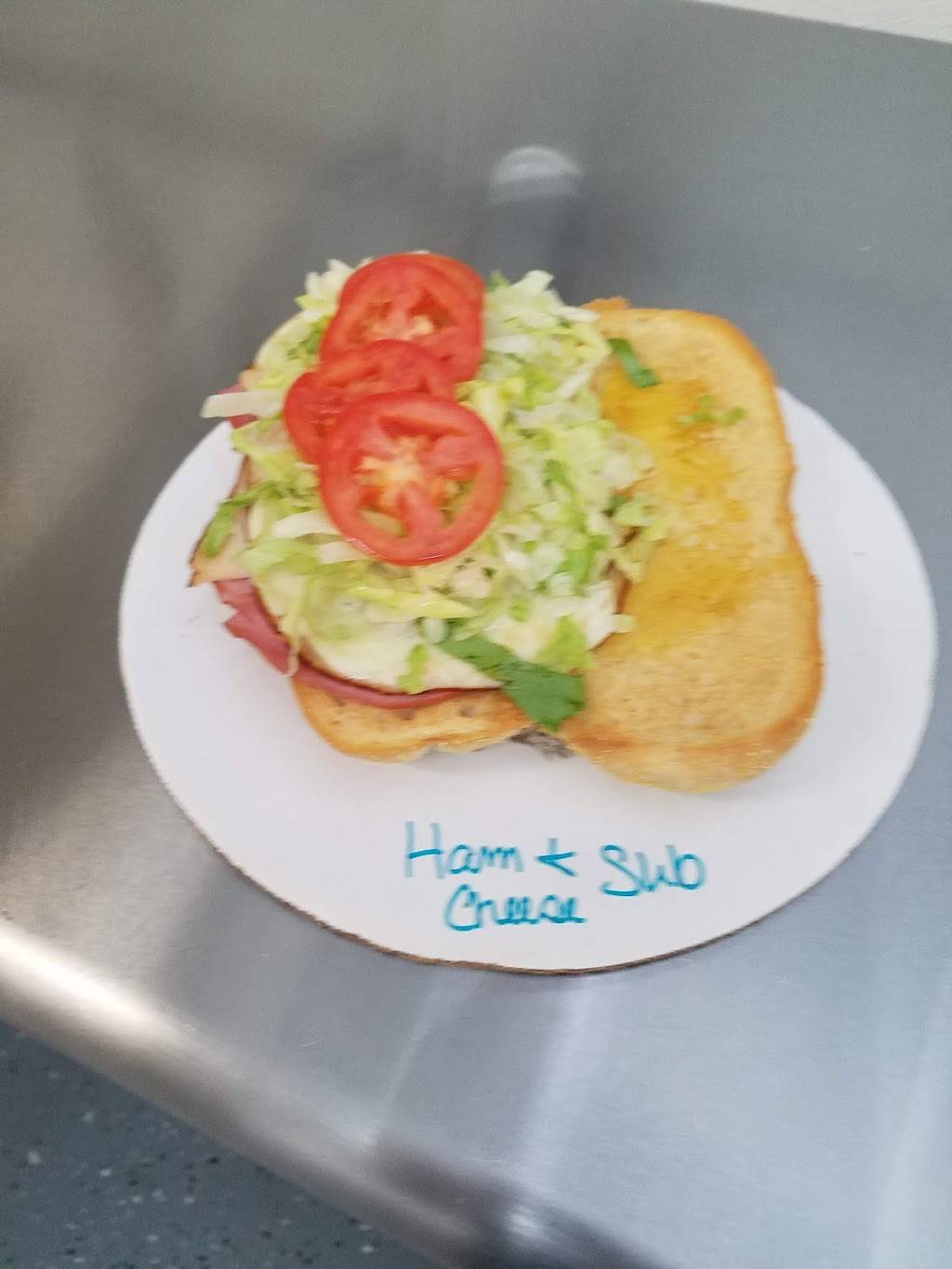 Corner Pizza & Subs LLC | restaurant | 101 N Westminster St, Waynesfield, OH 45896, USA | 4195681133 OR +1 419-568-1133