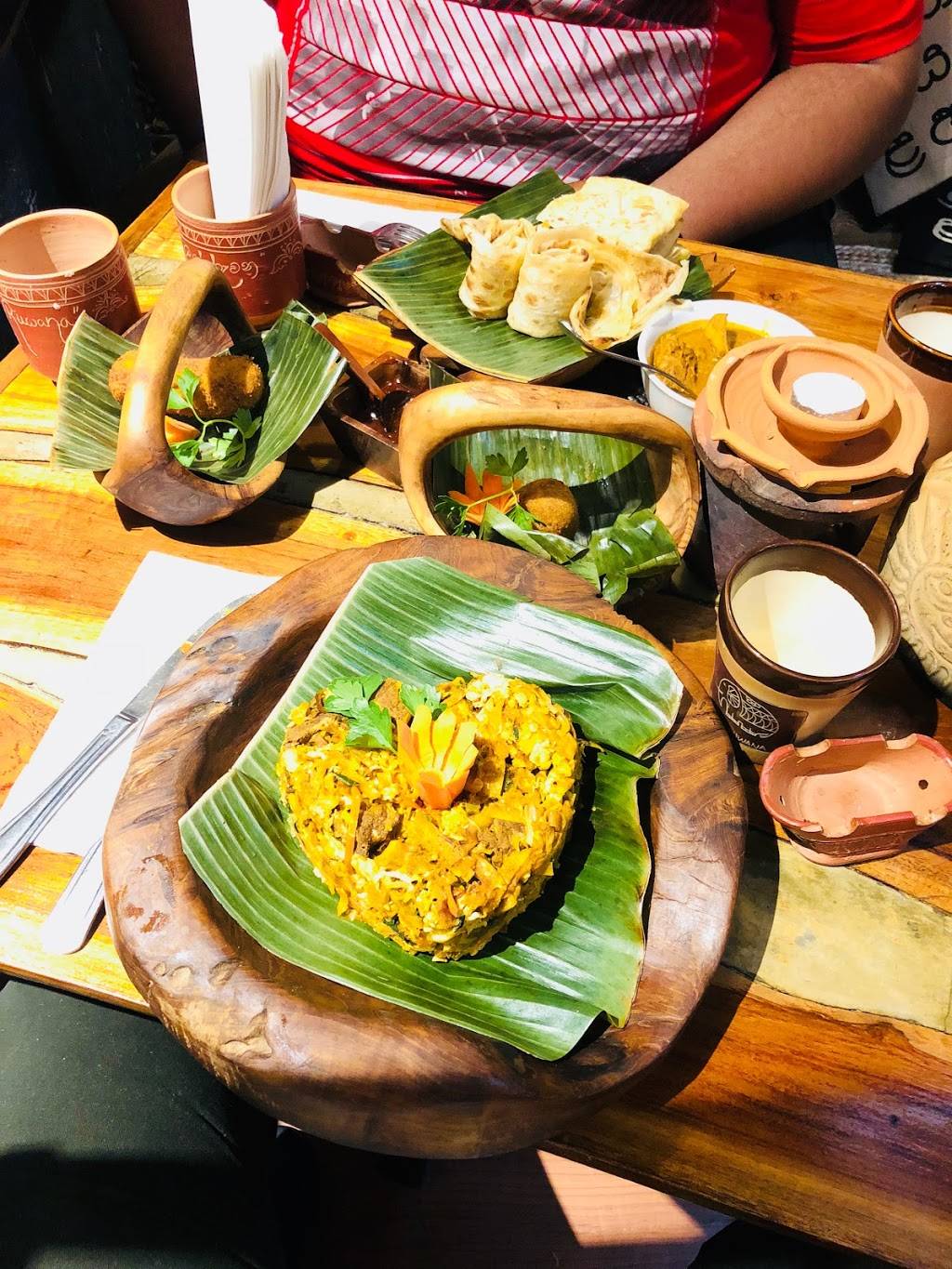 Lakruwana | restaurant | 668 Bay St, Staten Island, NY 10304, USA | 3478576619 OR +1 347-857-6619