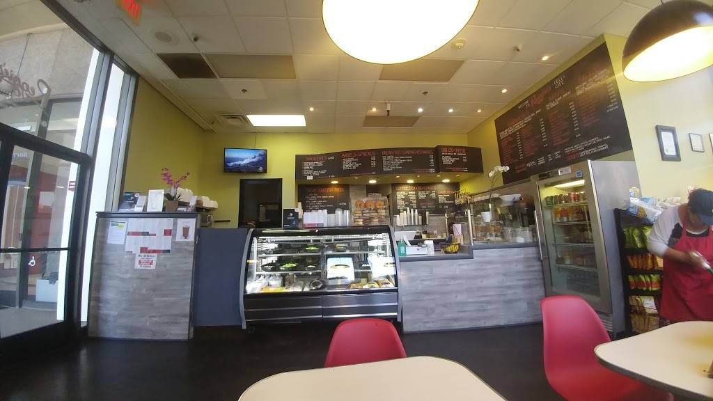 Reggies Deli & Cafe | restaurant | 1910 Sunset Blvd, Los Angeles, CA 90026, USA | 2133539263 OR +1 213-353-9263