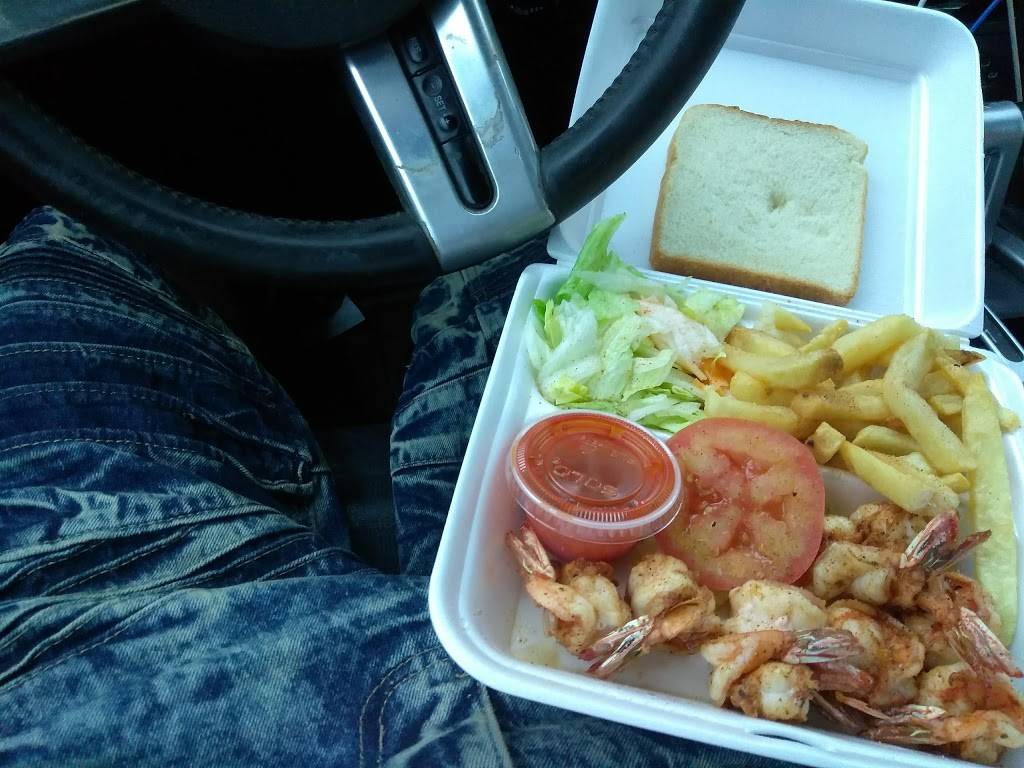 T P Seafood Market & Restaurant | restaurant | 3735 Reed Rd, Houston, TX 77051, USA | 7137310301 OR +1 713-731-0301