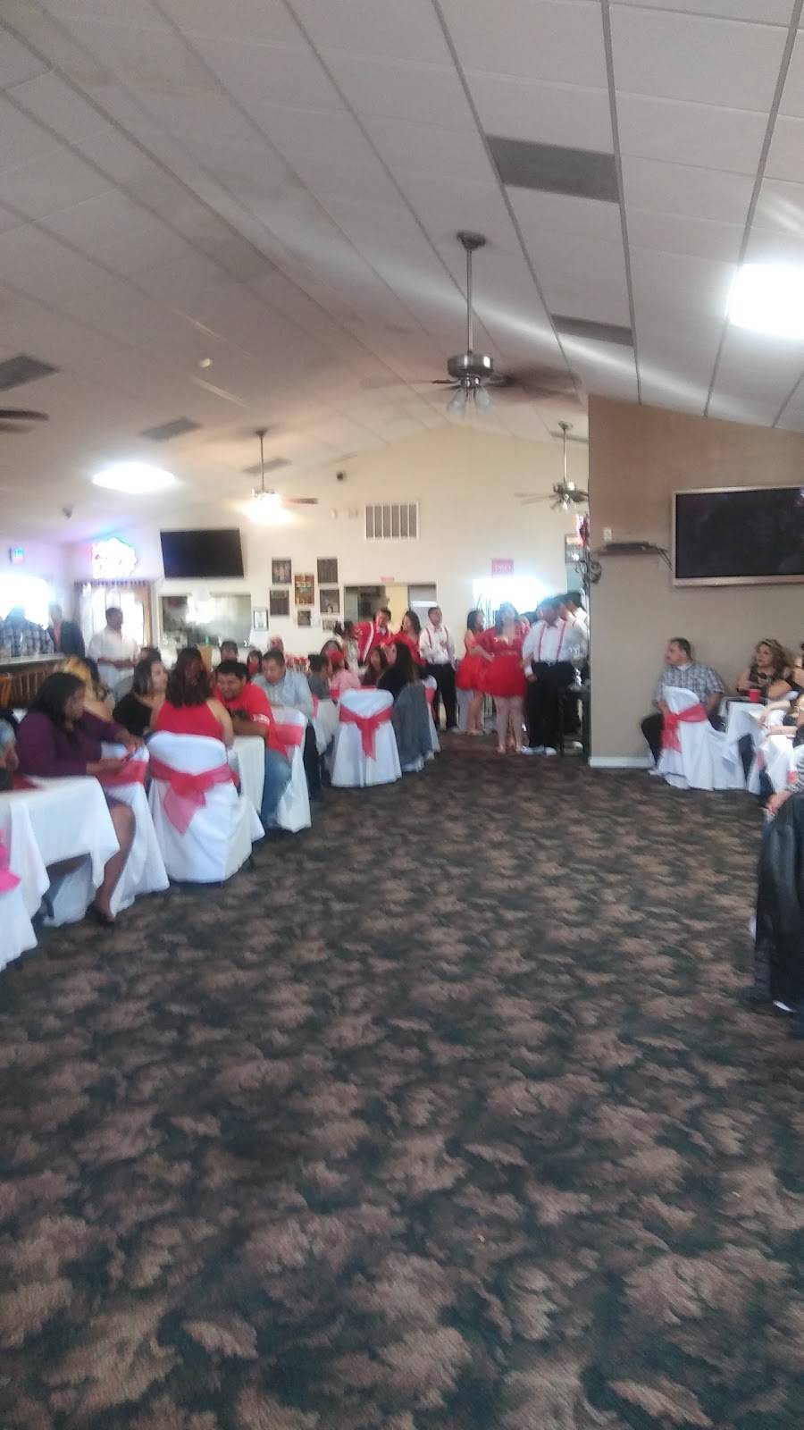 Old River Golf Course | restaurant | 18007 Mac Arthur Dr, Tracy, CA 95304, USA | 2098308585 OR +1 209-830-8585