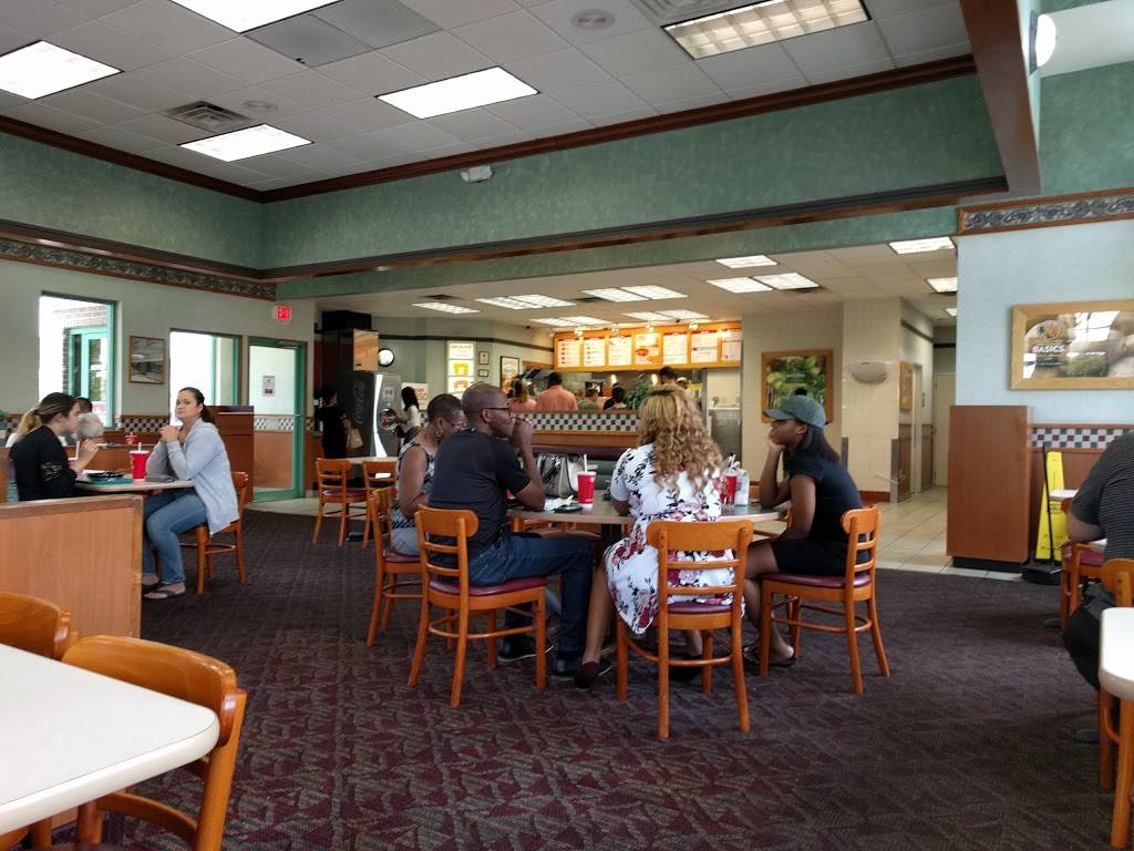 Wendys | restaurant | 6899 Rockside Rd, Independence, OH 44131, USA | 2165200566 OR +1 216-520-0566