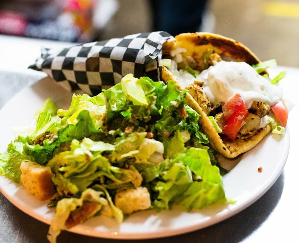 Le Grill Express | restaurant | 2221 Boulevard des Récollets, Trois-Rivières, QC G8Z 3X6, Canada | 8193723000 OR +1 819-372-3000