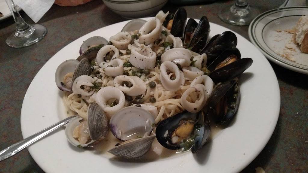 Cantina DItalia | restaurant | 13015 Fair Lakes Shopping Center, Fairfax, VA 22033, USA | 7036312752 OR +1 703-631-2752