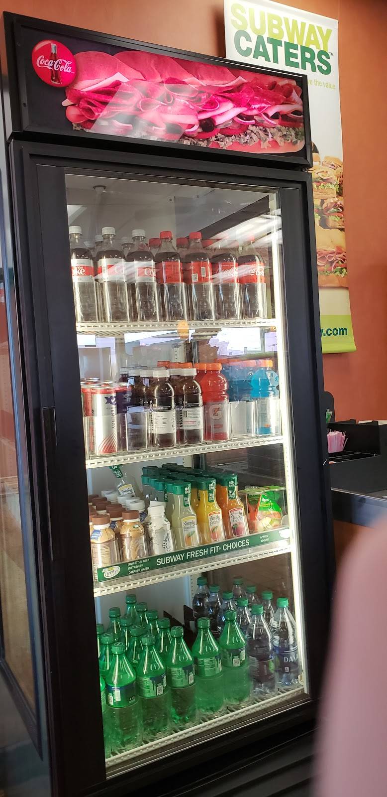 Subway | restaurant | 2575 Airport Rd, Jackson, MI 49202, USA | 5177846888 OR +1 517-784-6888