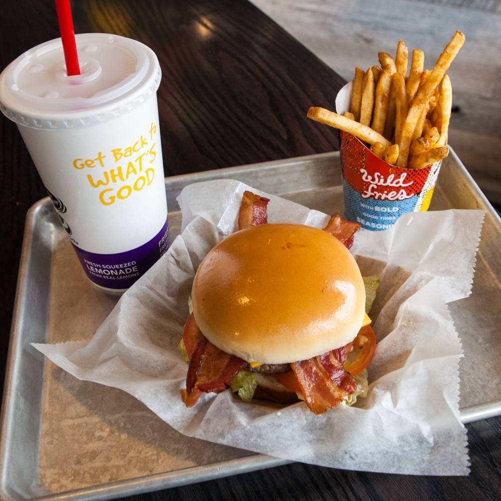 Good Times Burgers & Frozen Custard | restaurant | 4359 Centerplace Dr, Greeley, CO 80634, USA | 9703300406 OR +1 970-330-0406