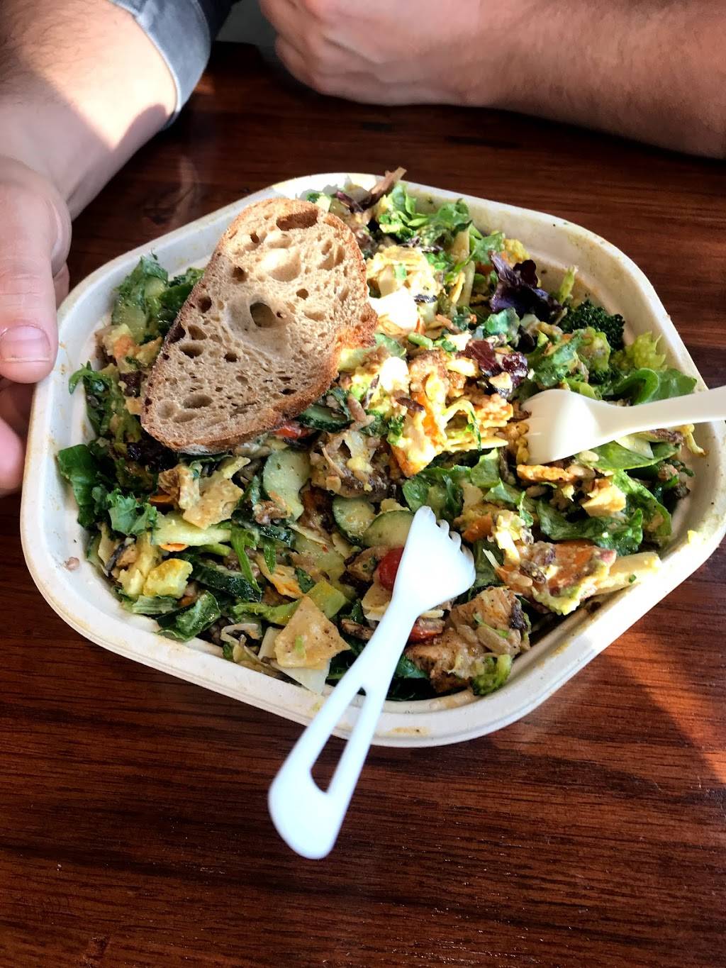 sweetgreen | restaurant | 13003 Ventura Blvd, Studio City, CA 91604, USA | 8189626400 OR +1 818-962-6400