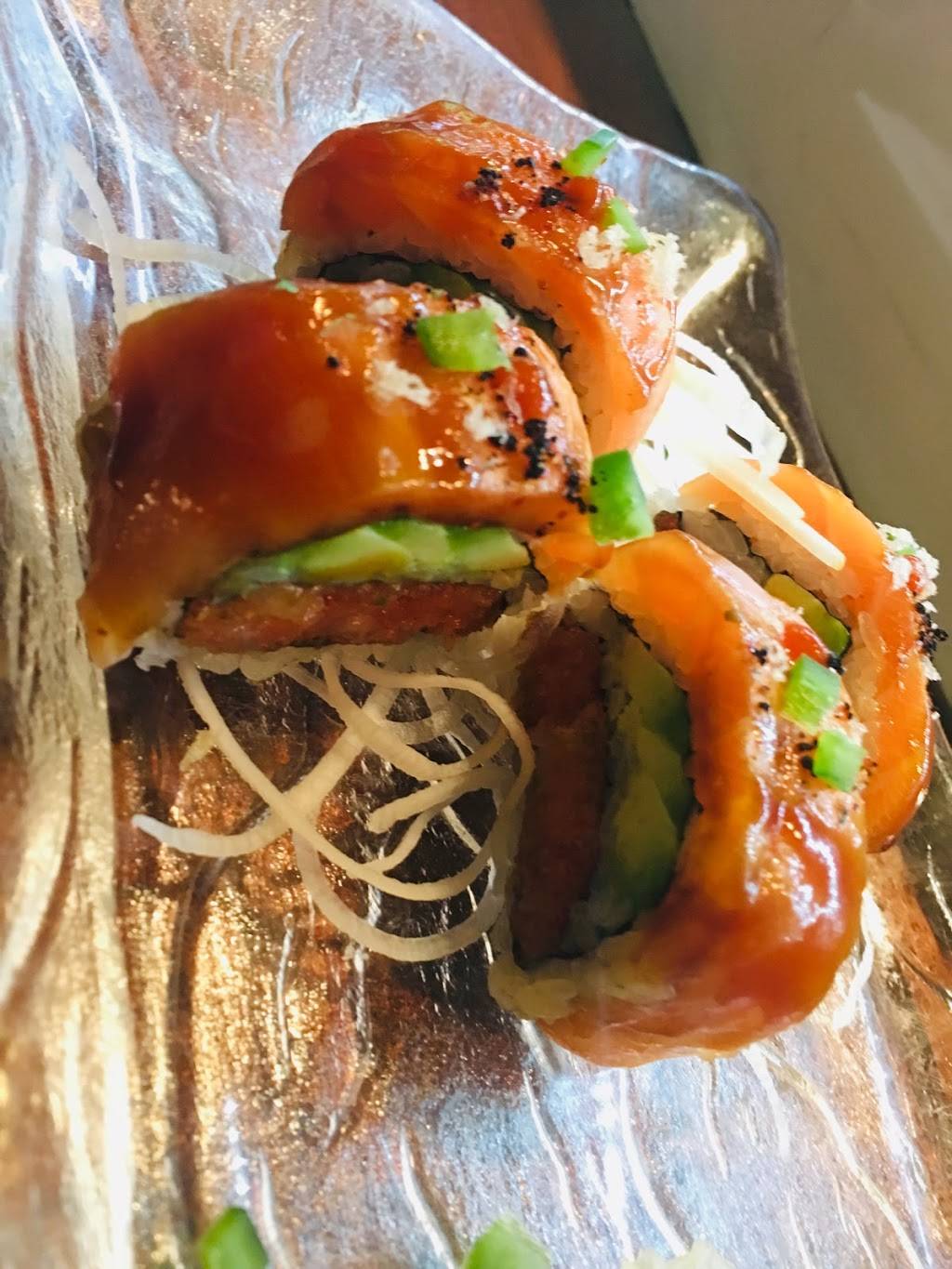 Shoga Sushi & Oyster Bar | restaurant | 300 E 88th St, New York, NY 10128, USA | 2122894635 OR +1 212-289-4635