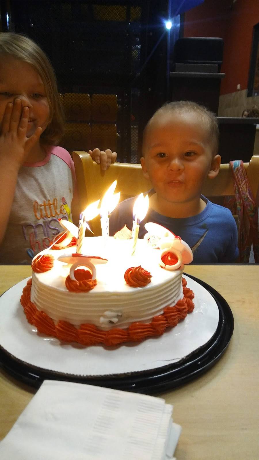 Dairy Queen Grill & Chill | restaurant | 4605 E Maryland St, Decatur, IL 62521, USA | 2178649610 OR +1 217-864-9610