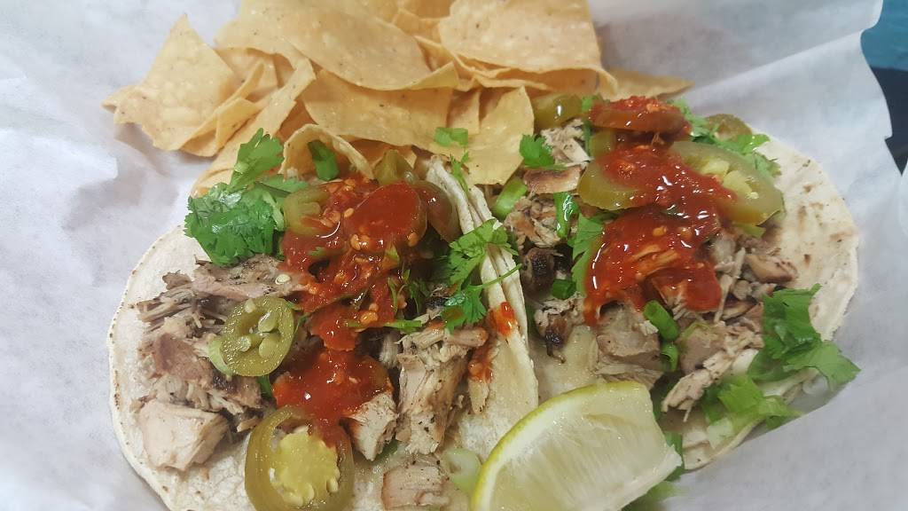 Casitas Taco Al Carbon | restaurant | 405 N Victory Blvd, Burbank, CA 91502, USA | 8188483242 OR +1 818-848-3242