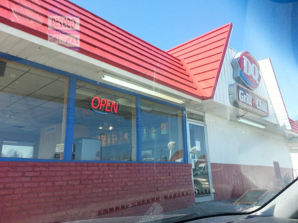 Dairy Queen Grill & Chill | restaurant | 325 S Walnut St, Belle Plaine, MN 56011, USA | 9528736500 OR +1 952-873-6500