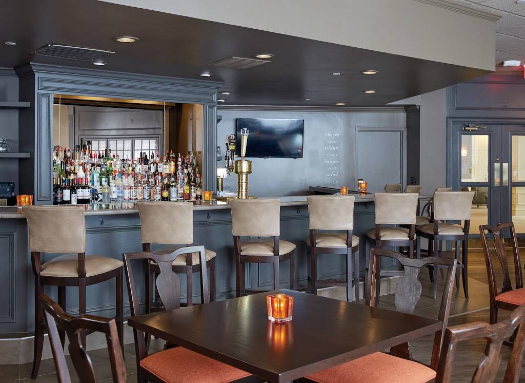 21 Lake Restaurant and Bar | restaurant | 21 Lake Ave Ext, Danbury, CT 06811, USA | 2037441776 OR +1 203-744-1776