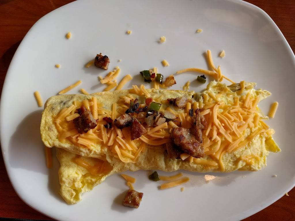 Perkins Restaurant & Bakery | restaurant | 2945 Empire Ln N, Plymouth, MN 55447, USA | 7635590270 OR +1 763-559-0270