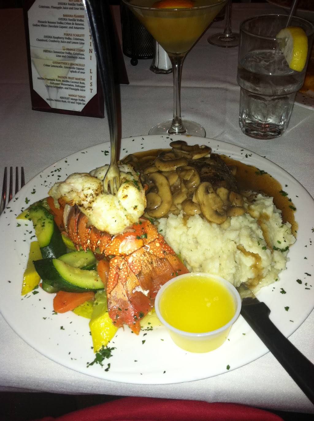 La Piazza Italian Restaurant & Grill | restaurant | 324 E Main St, Middletown, DE 19709, USA | 3024495380 OR +1 302-449-5380