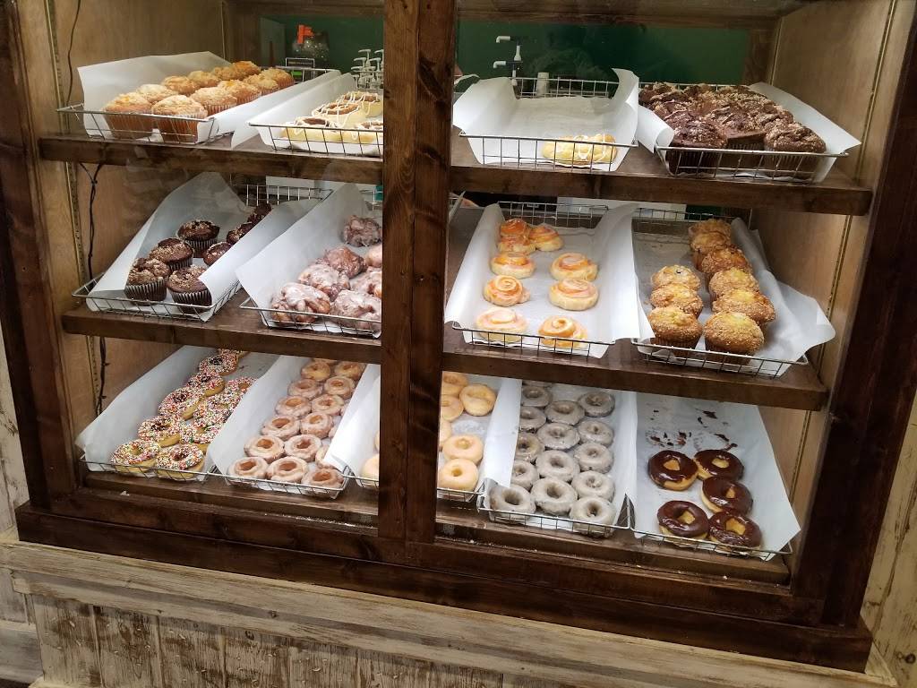 ZAX Eats & Sweets | restaurant | 1088 N Brindlee Mountain Pkwy, Arab, AL 35016, USA | 2566405507 OR +1 256-640-5507