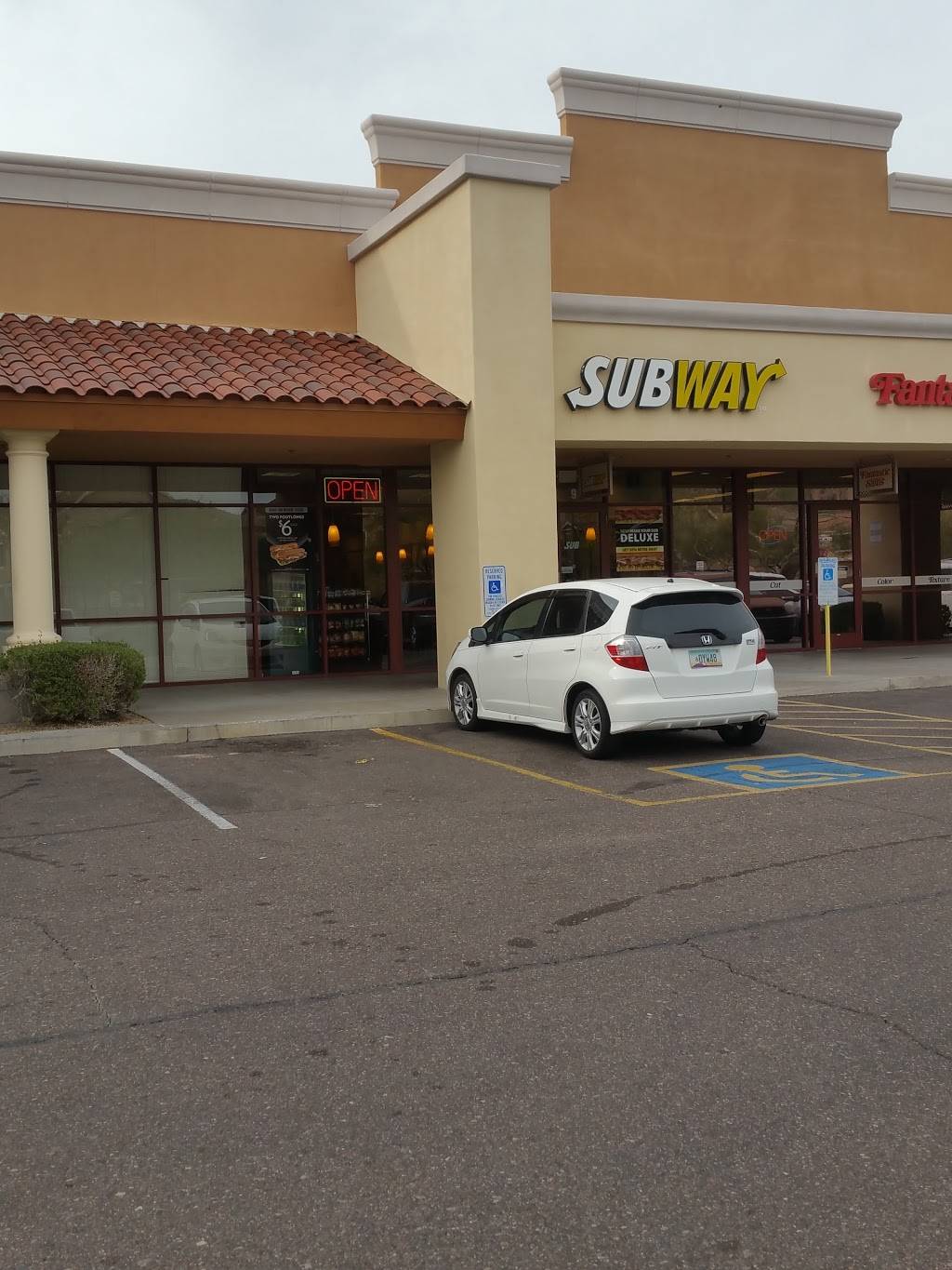 Subway Restaurants | restaurant | Marketplace, 3120 W Carefree Hwy B-9, Phoenix, AZ 85086, USA | 6234341327 OR +1 623-434-1327