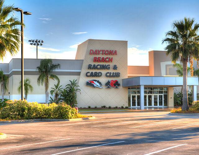 Daytona Beach Racing and Card Club | restaurant | 960 S Williamson Blvd, Daytona Beach, FL 32114, USA | 3862526484 OR +1 386-252-6484