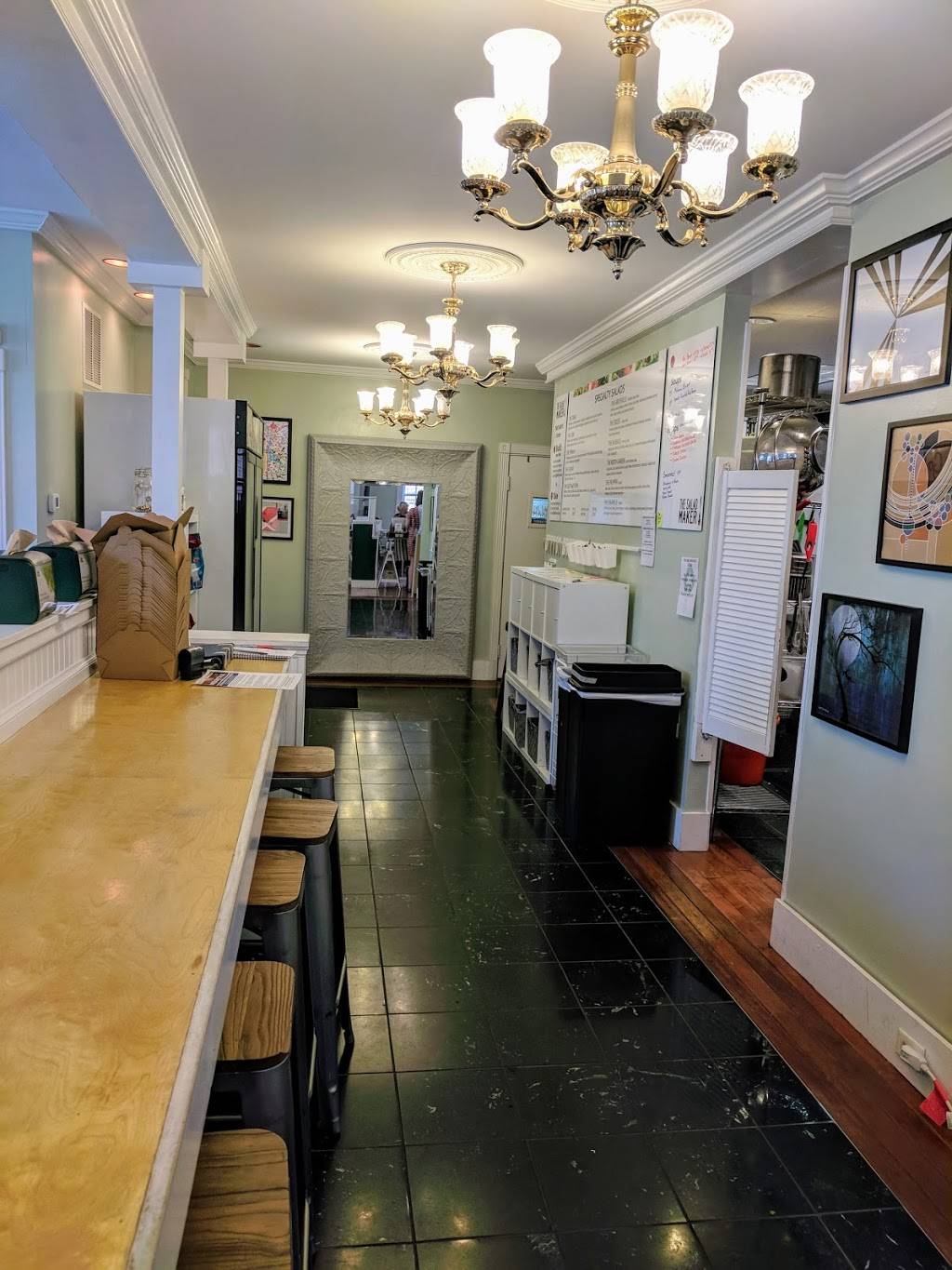 The Salad Maker | restaurant | 300 E Market St, Charlottesville, VA 22902, USA | 4342845523 OR +1 434-284-5523