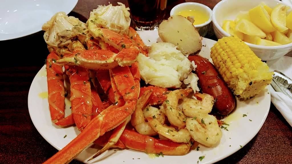 Picassos Seafood & Pasta | restaurant | 6110 Macon Rd, Memphis, TN 38134, USA | 9016727449 OR +1 901-672-7449