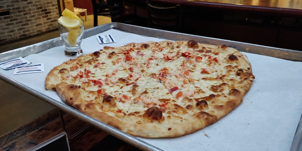 Piece Brewery | restaurant | 1927 W North Ave, Chicago, IL 60622, USA | 7737724422 OR +1 773-772-4422