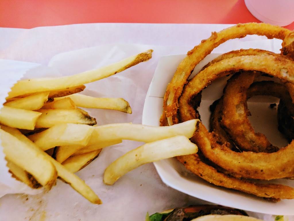 Dans Hamburgers | restaurant | 844 Airport Blvd, Austin, TX 78702, USA | 5123852262 OR +1 512-385-2262