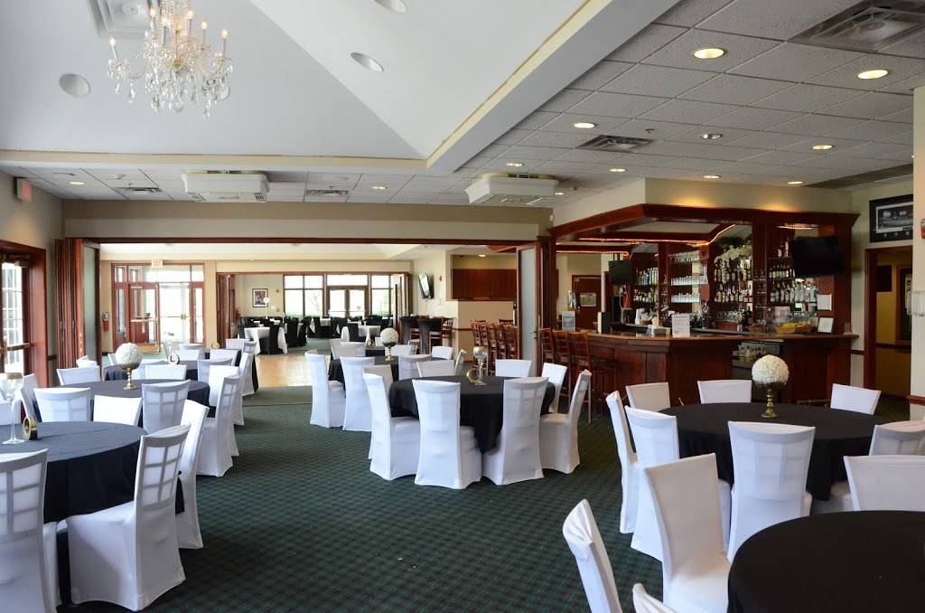 The Klubhouse | restaurant | 23520 S Crawford Ave, University Park, IL 60484, USA | 7085159562 OR +1 708-515-9562