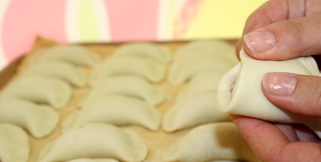 Ottawa Perogies | meal takeaway | 1129 Baxter Rd, Ottawa, ON K2C 1M1, Canada | 6133210734 OR +1 613-321-0734