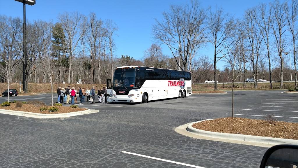 Acropolis Pizza Café | cafe | Suite 665, 800 Brevard Rd, Asheville, NC 28806, USA | 8286337500 OR +1 828-633-7500