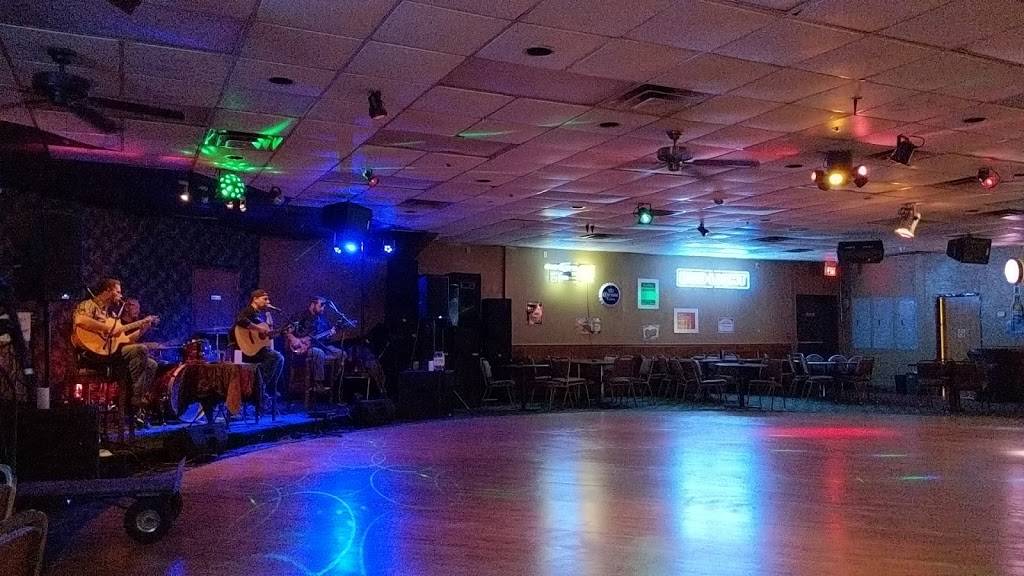 Big Dicks Road House | night club | 501 N Mustang Rd, Yukon, OK 73099, USA | 4055778270 OR +1 405-577-8270