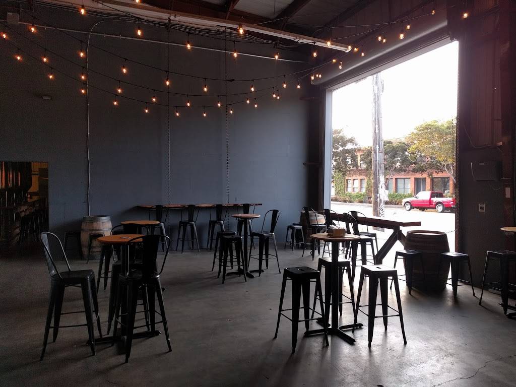 Gilman Brewing Company | restaurant | 912 Gilman St, Berkeley, CA 94710, USA | 5105568701 OR +1 510-556-8701