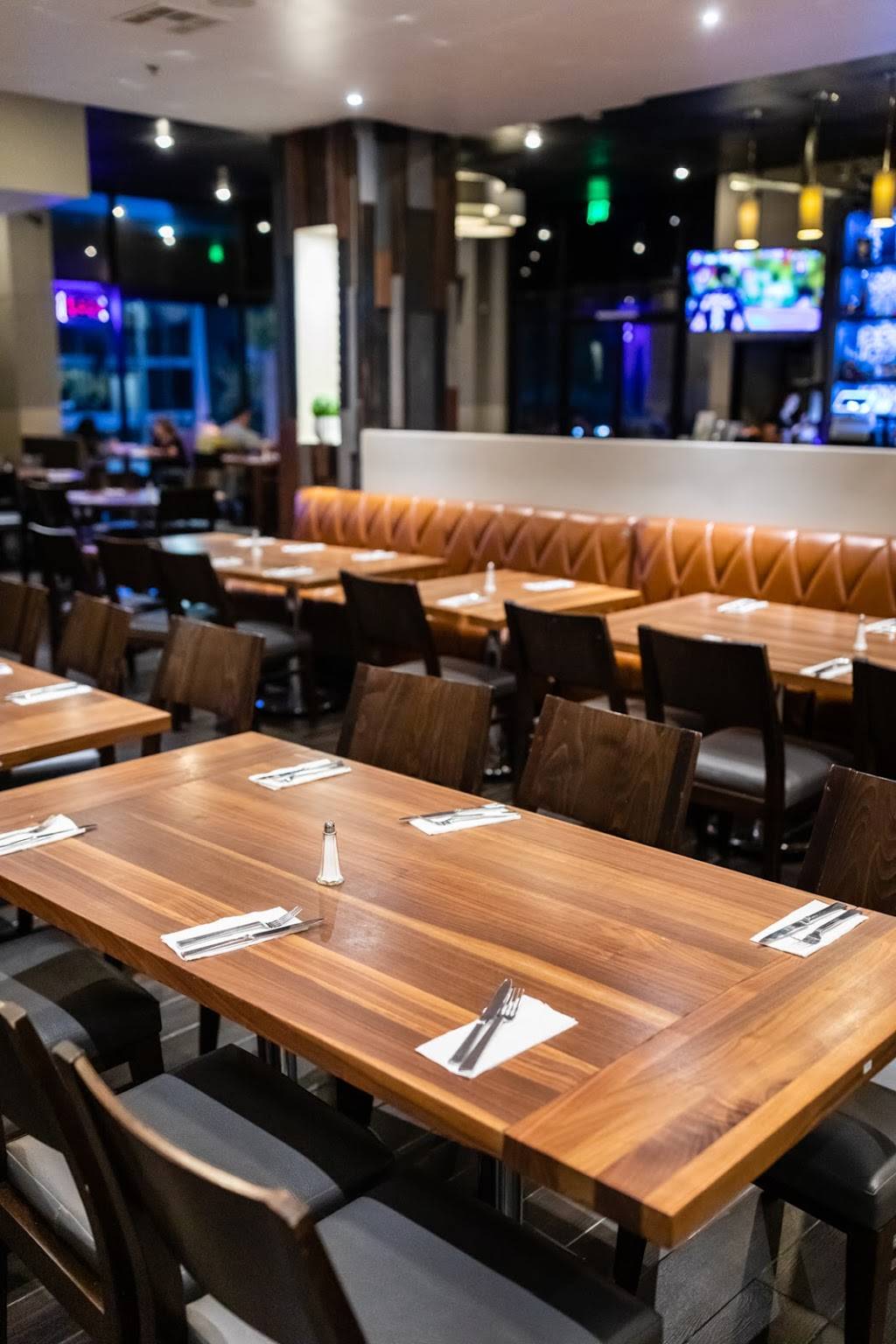 El Jefe | restaurant | 101 W Mission Blvd #101, Pomona, CA 91766, USA | 9094616410 OR +1 909-461-6410