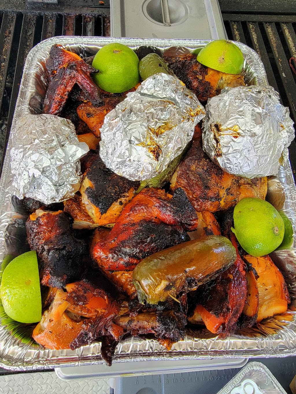 Pollos asados El Gran Pajaro | restaurant | 5615 Lone Star Pkwy, San Antonio, TX 78253, USA | 2102553755 OR +1 210-255-3755