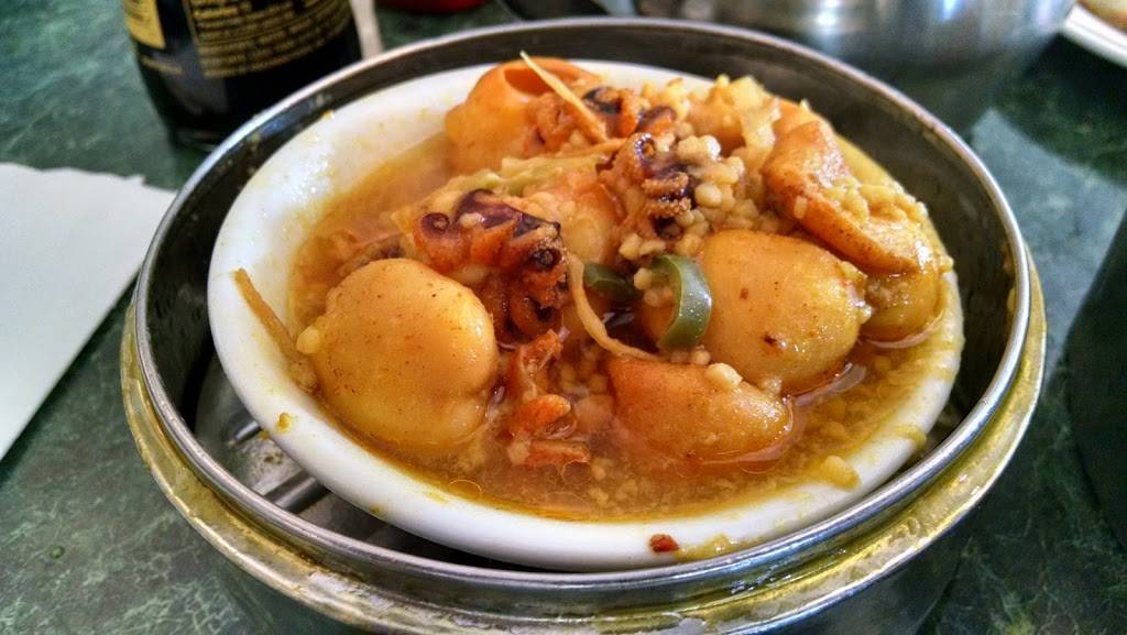 Golden Harvest | restaurant | 6880 Twelve Mile Rd, Warren, MI 48092, USA | 5867515288 OR +1 586-751-5288