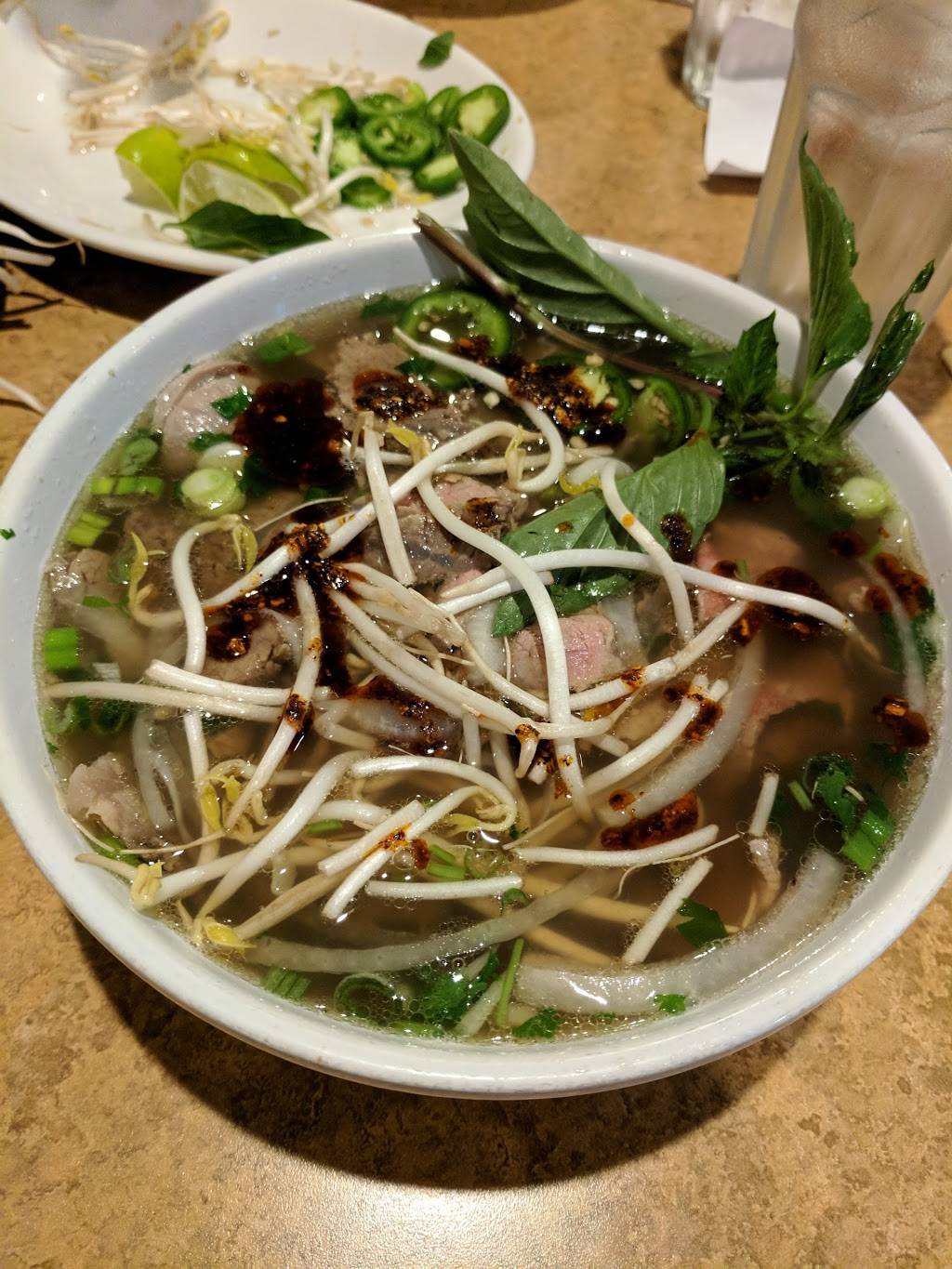 Fawns Asian Cuisine | restaurant | 1107 E University Ave, Des Moines, IA 50316, USA | 5152660664 OR +1 515-266-0664