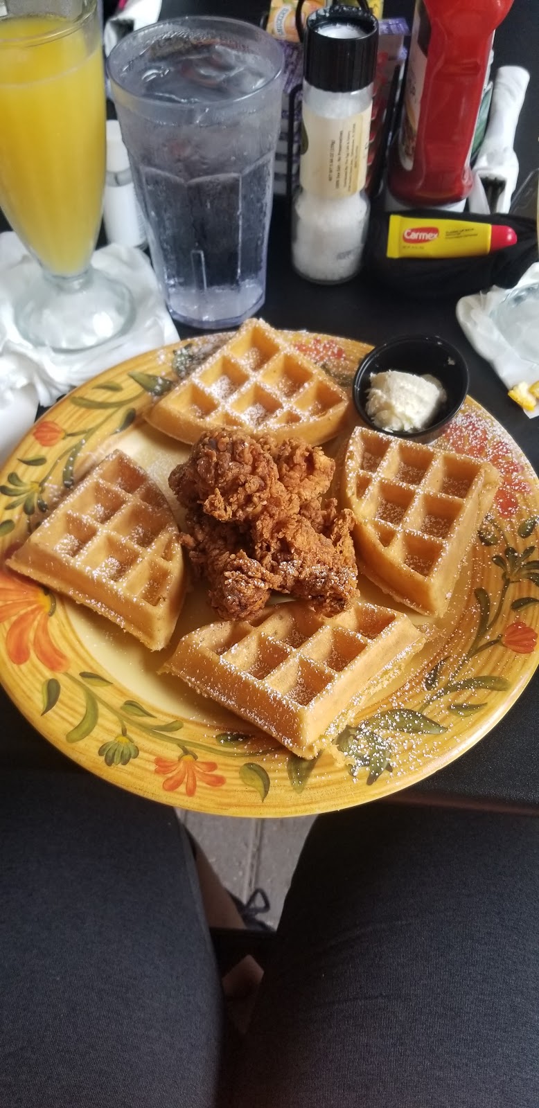 The Egg Cafe & Eatery | restaurant | 300 S Duval St, Tallahassee, FL 32301, USA | 8509073447 OR +1 850-907-3447