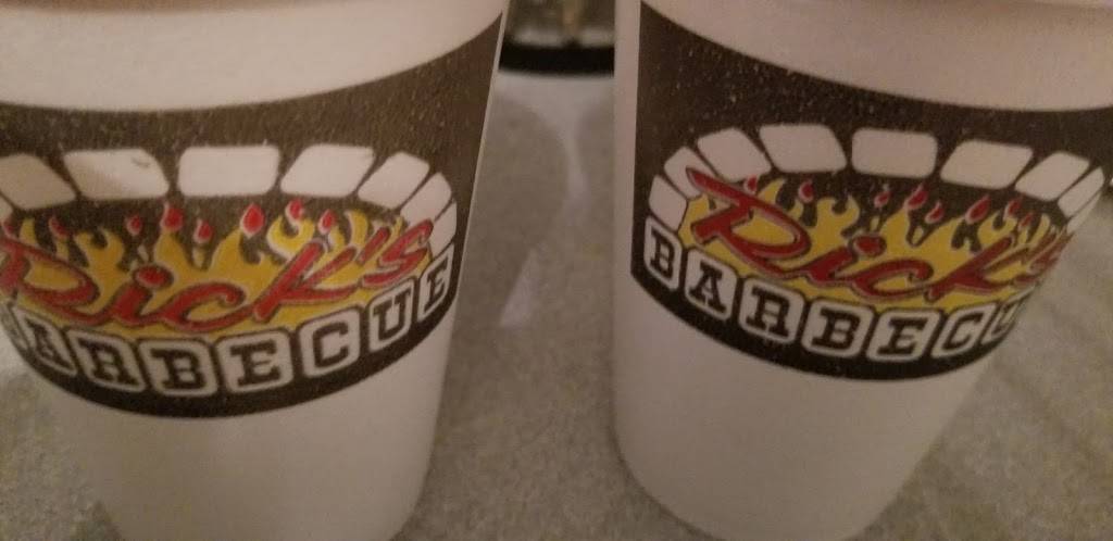 Ricks Barbeque | restaurant | 050151B C 00600, Loretto, TN 38469, USA | 9318533344 OR +1 931-853-3344