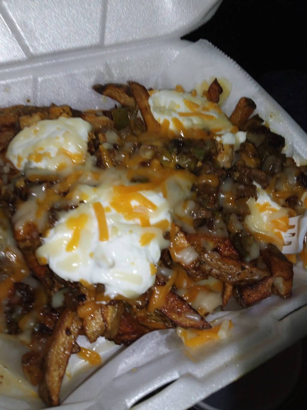 Soul Deli | restaurant | 23150 Emery Rd, Cleveland, OH 44128, USA | 2162925560 OR +1 216-292-5560