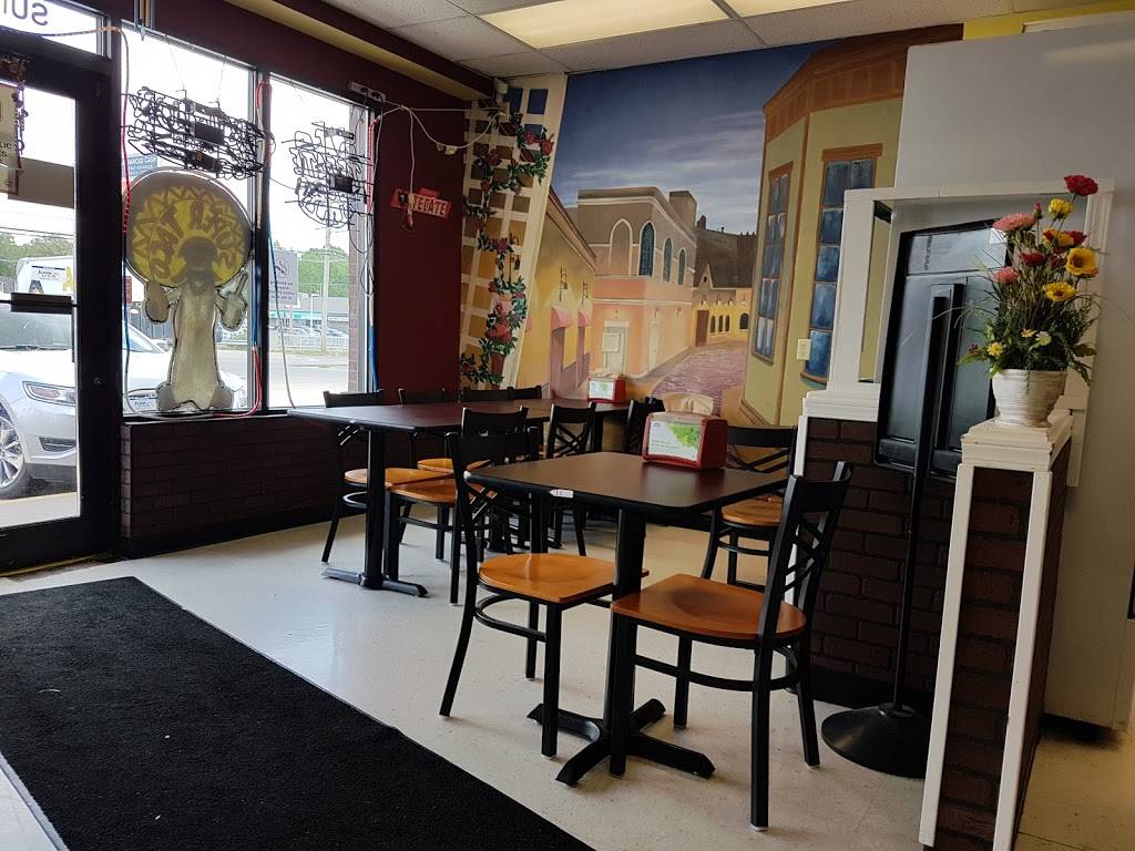 Super Taco | restaurant | 5501 Holdrege St D, Lincoln, NE 68504, USA | 4024658505 OR +1 402-465-8505