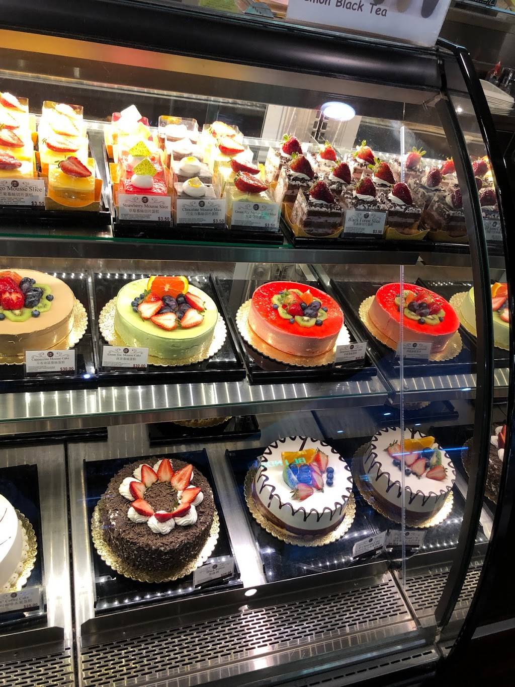 BF Bakery & Cafe | restaurant | 430 N McKinley St, Corona, CA 92879, USA | 9512549182 OR +1 951-254-9182